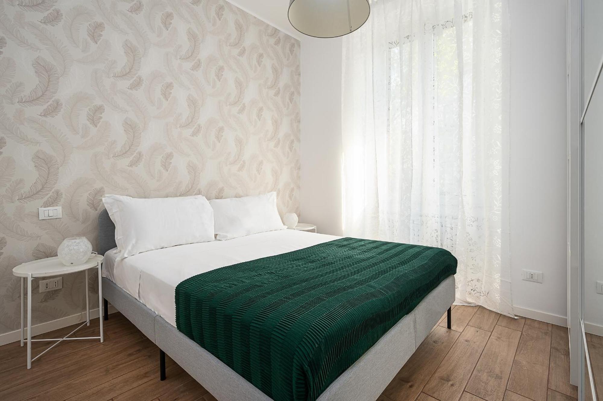 Classbnb-Elegant Apartment Near The City Center ミラノ エクステリア 写真
